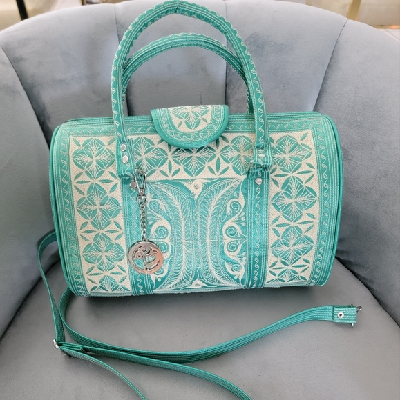 NEW Banda Bag Weekender Mini Handbag Purse Designer Mint Irish Celtic Patrick's - Picture 1 of 10